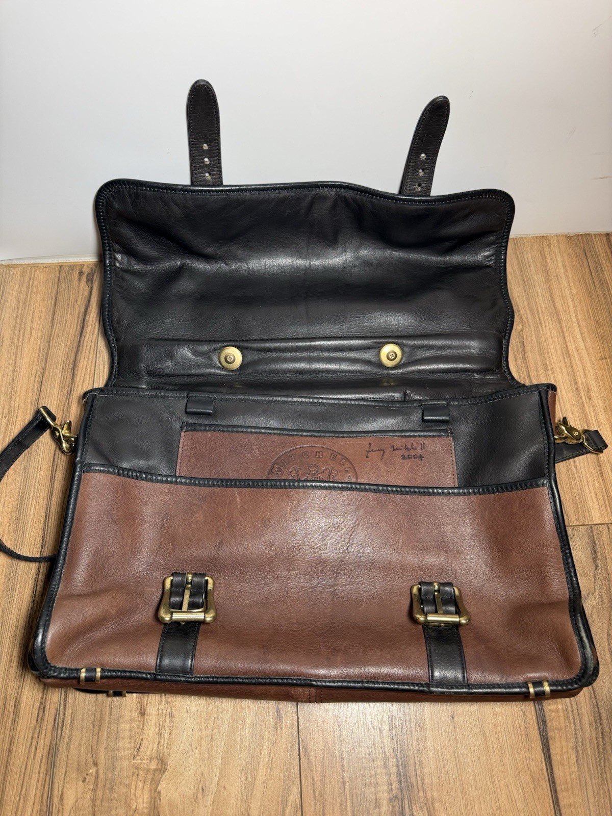 Mitchell USA Men’s Vintage Brown Leather Briefcase w Shoulder Strap Signed 17×12