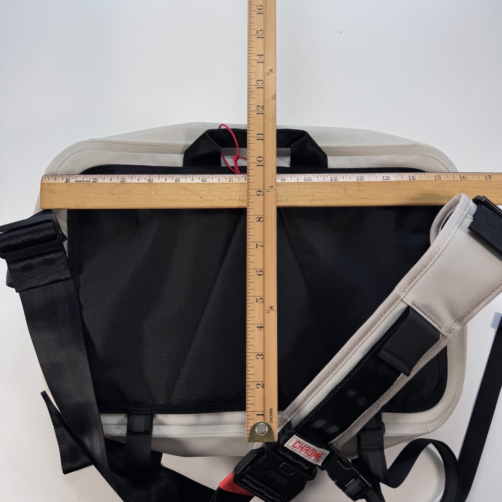 CHROME Industries Kadet Max WP Sling 15 Liter Adjustable White Waterproof