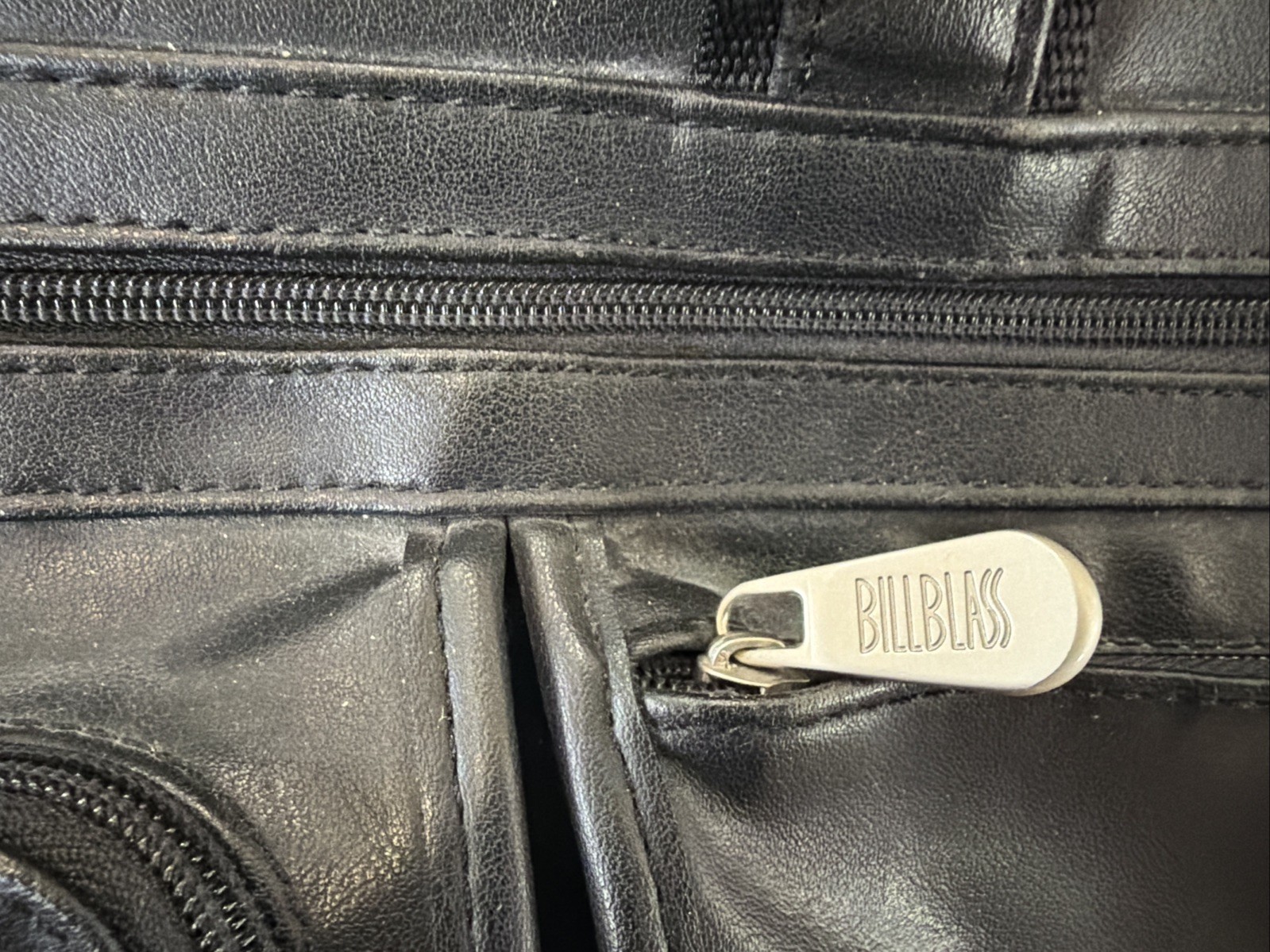 Bill Blass Black Messenger, Laptop Briefcase, Preowned Very Good Condition