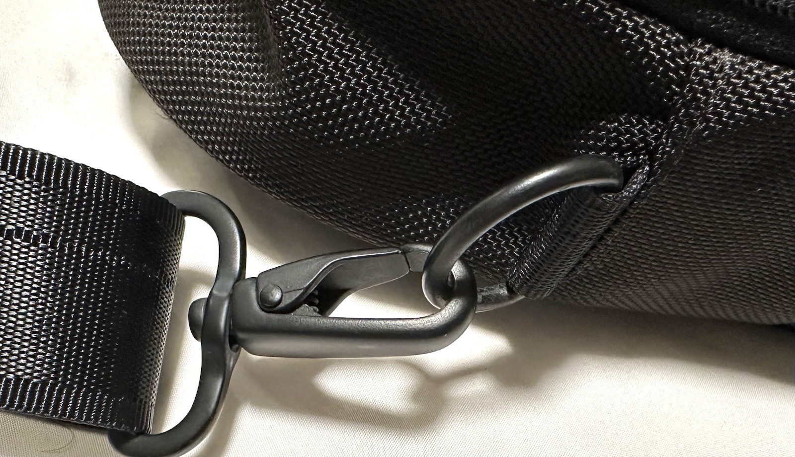 Tumi T-Tech Essential Gear Laptop / Breifcase,Messenger Bag Shoulder Strap
