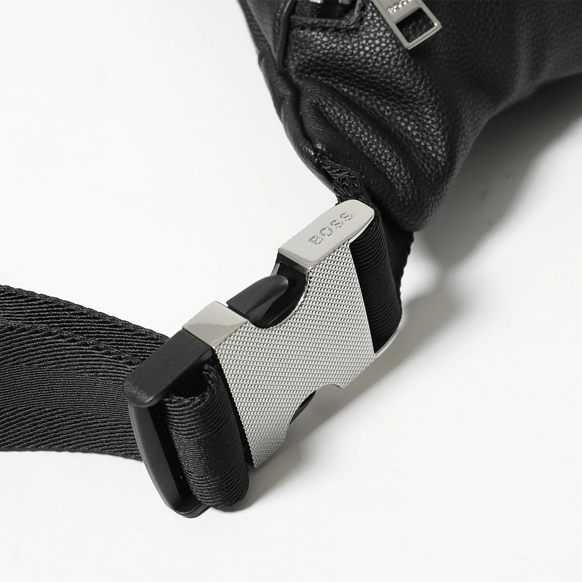 HUGO BOSS RAY_BELTBAG Men’s Faux Leather Belt Bag with Logo.