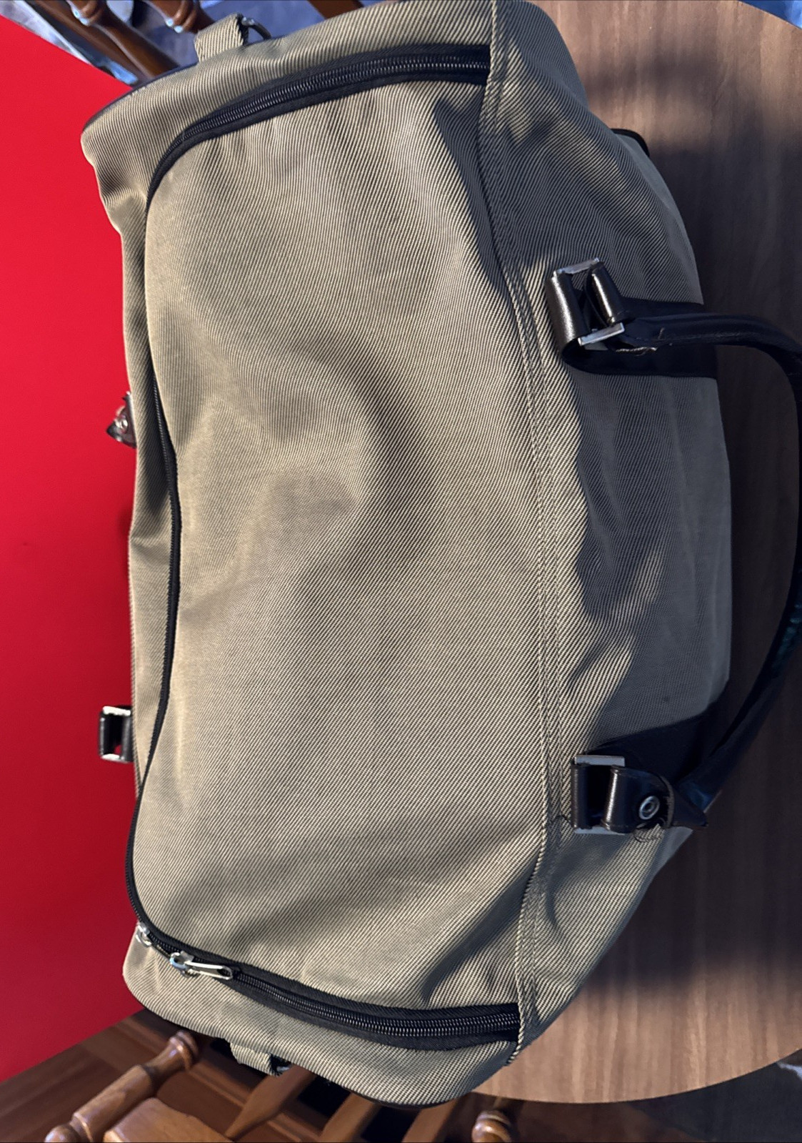 Duffle Bag Frost Creek w/shoulder strap+handles, 17inx12inx6in 2outside pockets