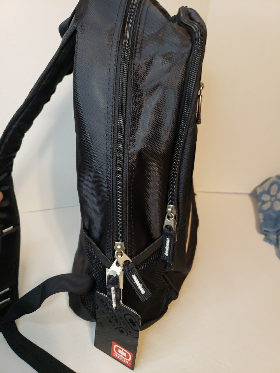 NEW OGIO Carbon Backpack with Audio Pocket Headphone Port RARE Street Heat Black