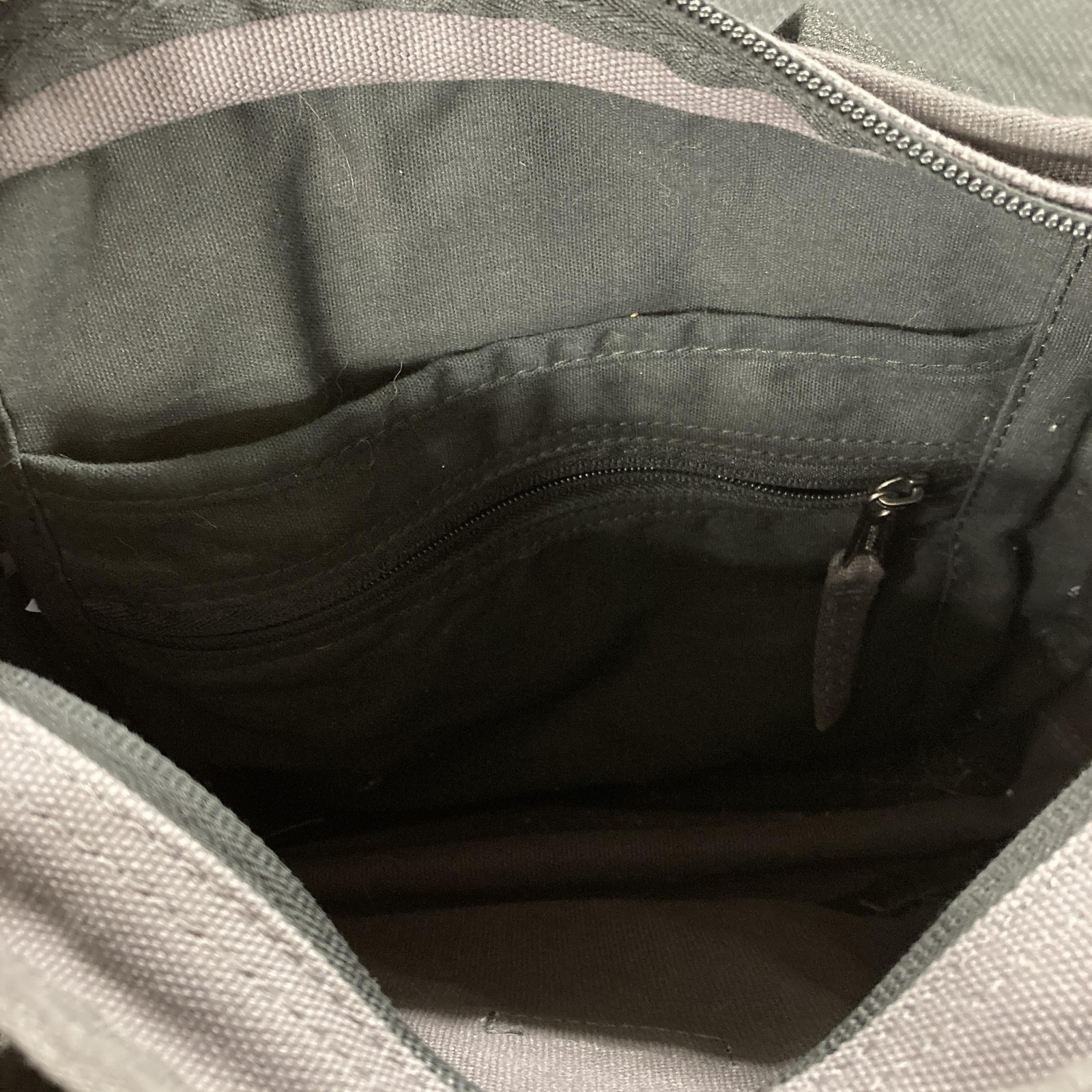 Duluth Trading Co Crossbody Bag Mens Medium Gray Canvas Travel Utility Shoulder