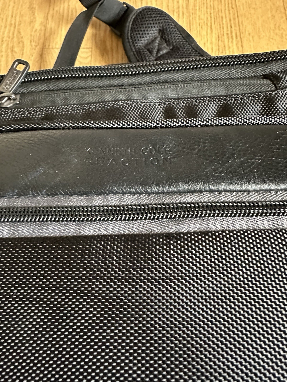 New Kenneth Cole Reaction Black Laptop Business Briefcase Backpack Bag