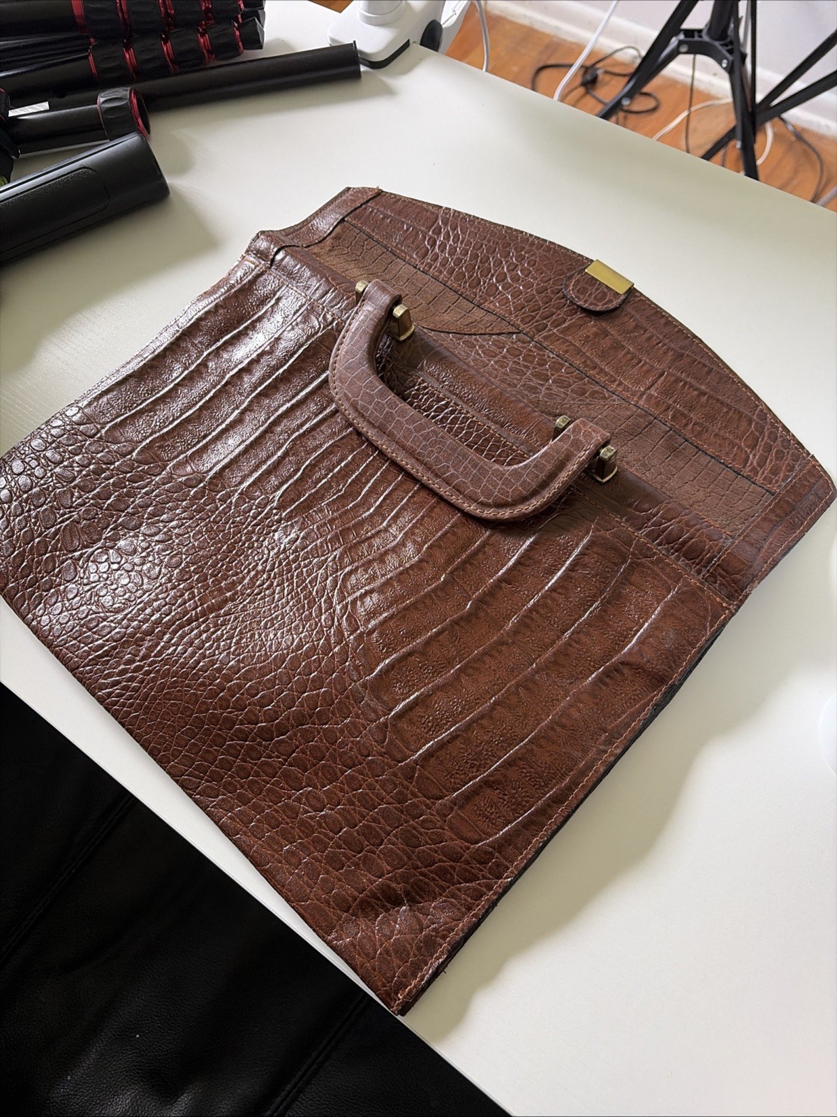 Embossed Crocodile Leather Briefcase Portfolio Vintage Ipad Laptop Notebook Bag