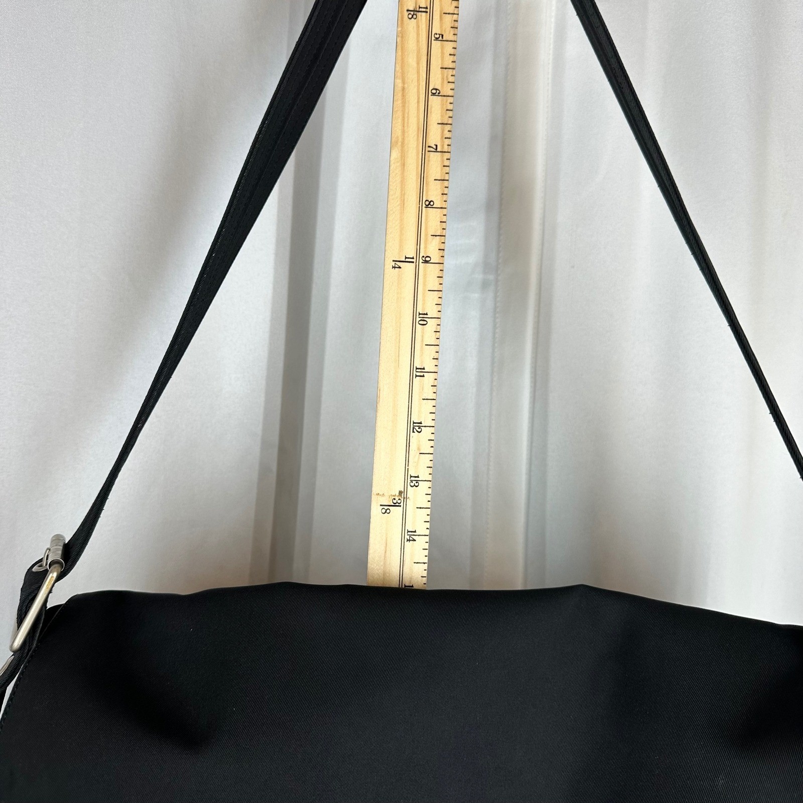 GAP Black Messenger Shoulder Bag Adjustable Strap Flap Nylon Lined
