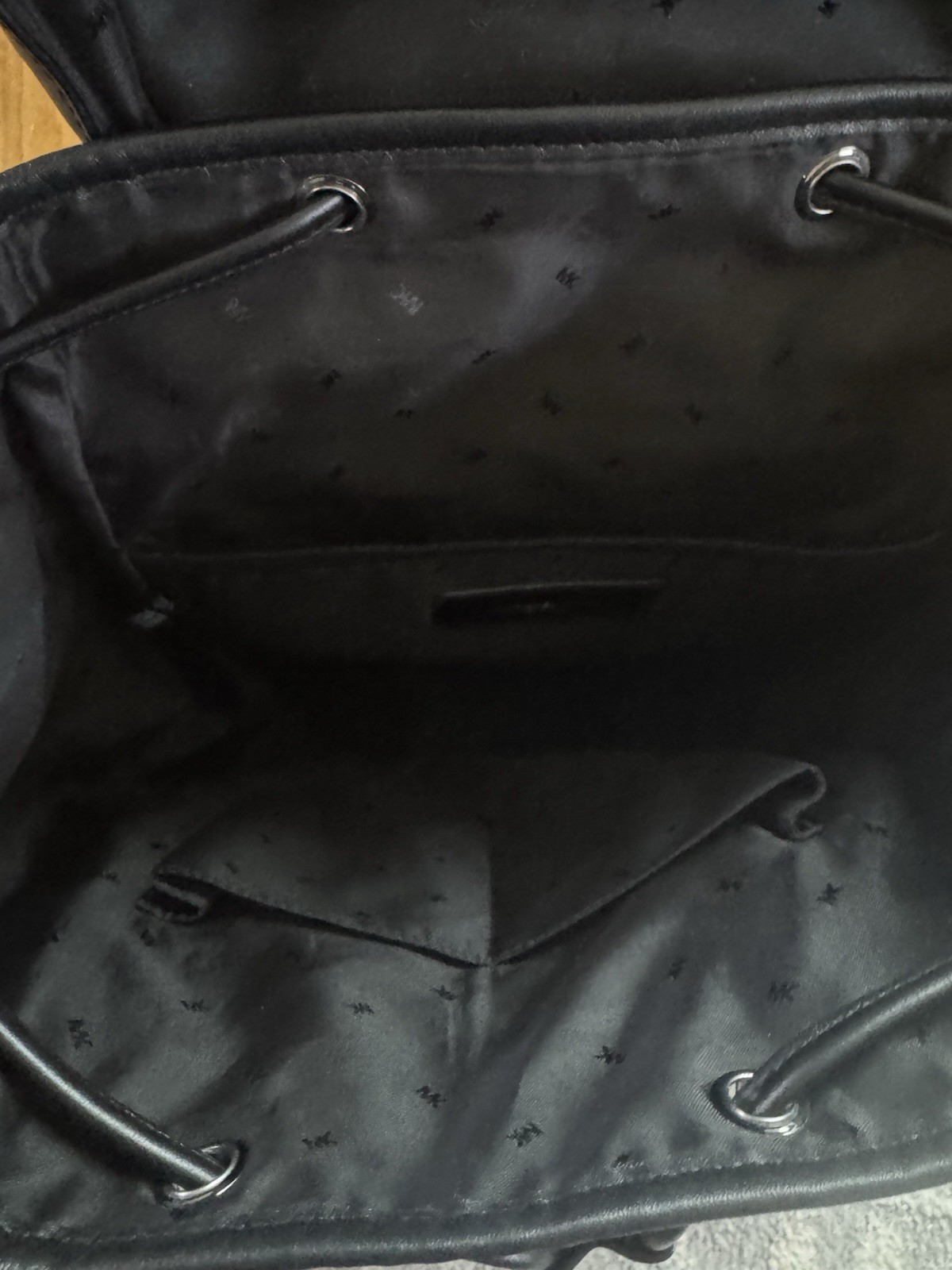 Michael Kors Black Sport Men’s Backpack Drawstring Pockets Adjustable Strap