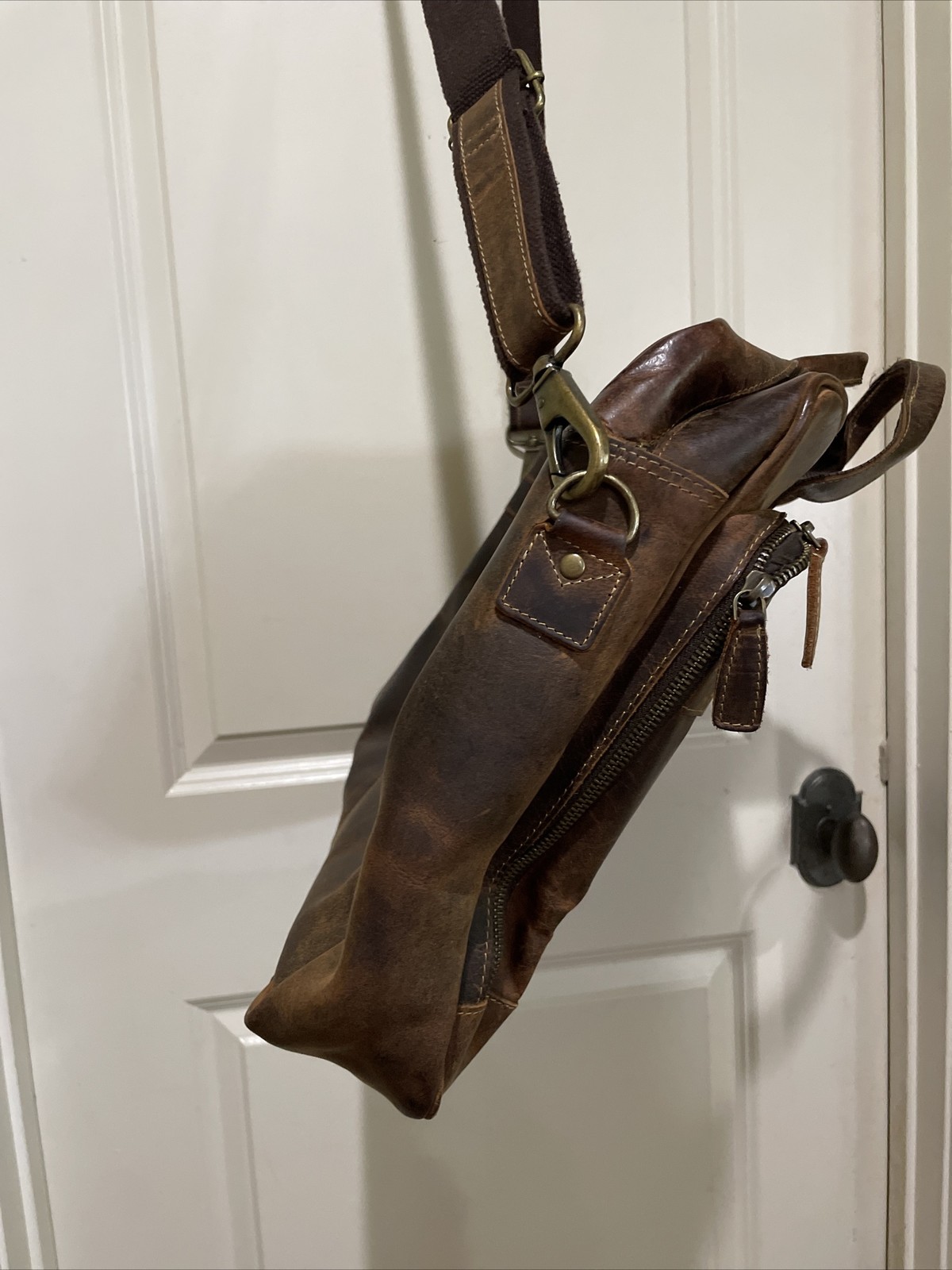 KomalC Brown Leather Laptop Briefcase Shoulder Strap Messenger Bag