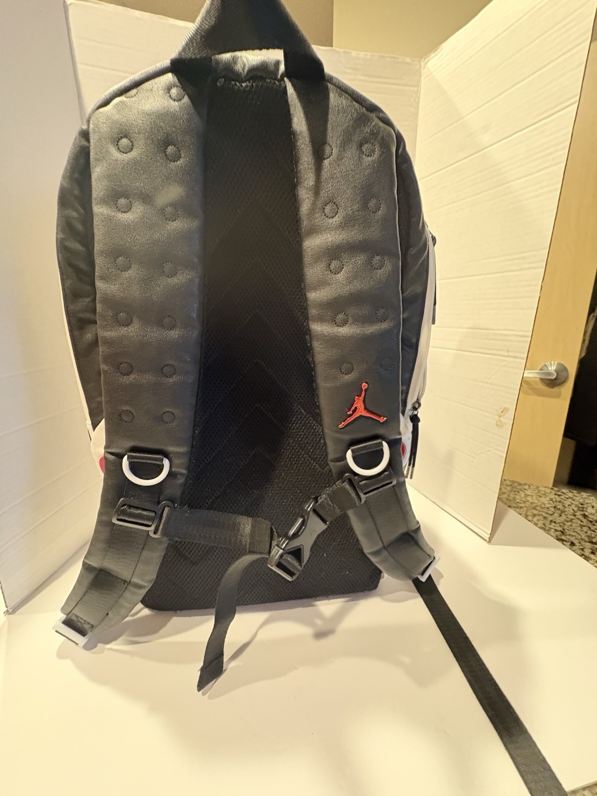 NIKE Air Jordan Retro 13 Backpack White/Black 9A1898-210
