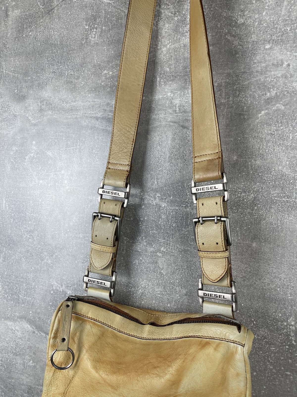 Archives Diesel Y2K Boho Garment Dyed Leather Shoulder Bag Beige Crossbody 00s