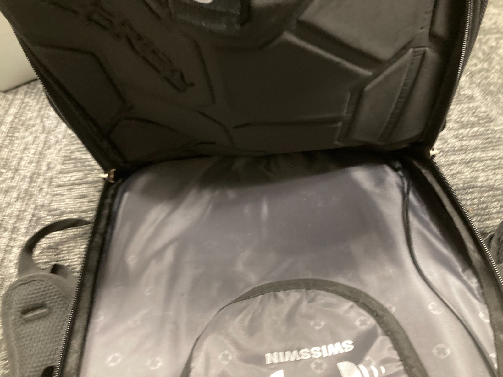 SwissGear 17″ Laptop Backpack TSA Friendly ScanSmart Swiss Gear Air Flow