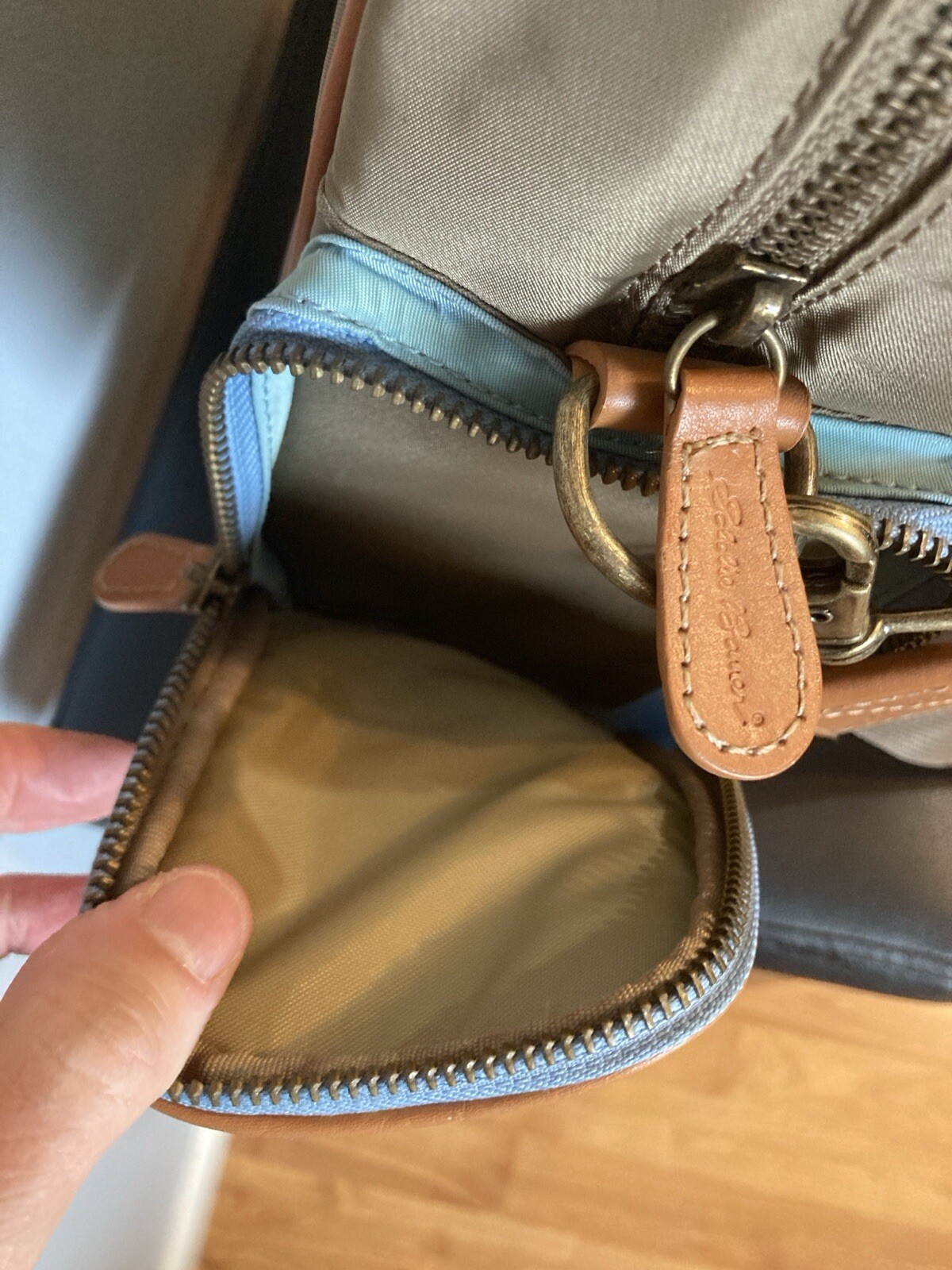 Eddie Bauer Messenger Bag Laptop Computer Case Nylon Blue And Brown