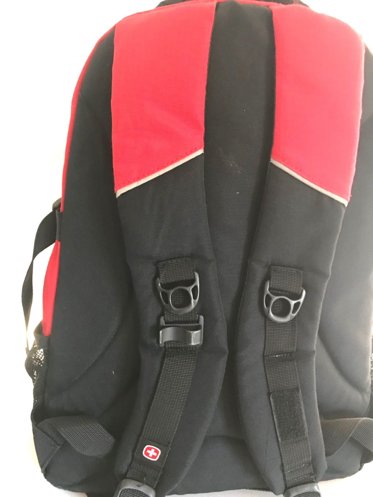 SwissGear Backpack Red Black Travel School Bag Durable Multi Pocket Great Shape.
