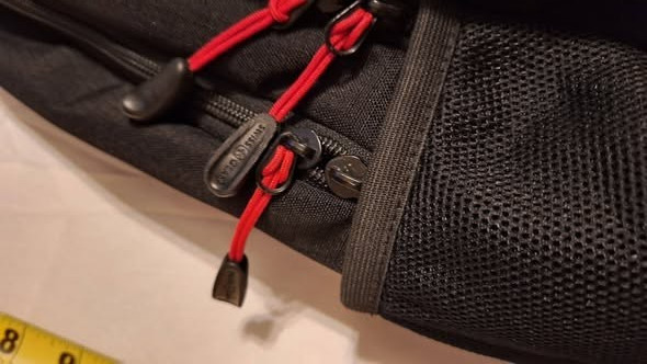 SwissGear Backpack Black Red Airflow Tech Travel School Bookbag 18″