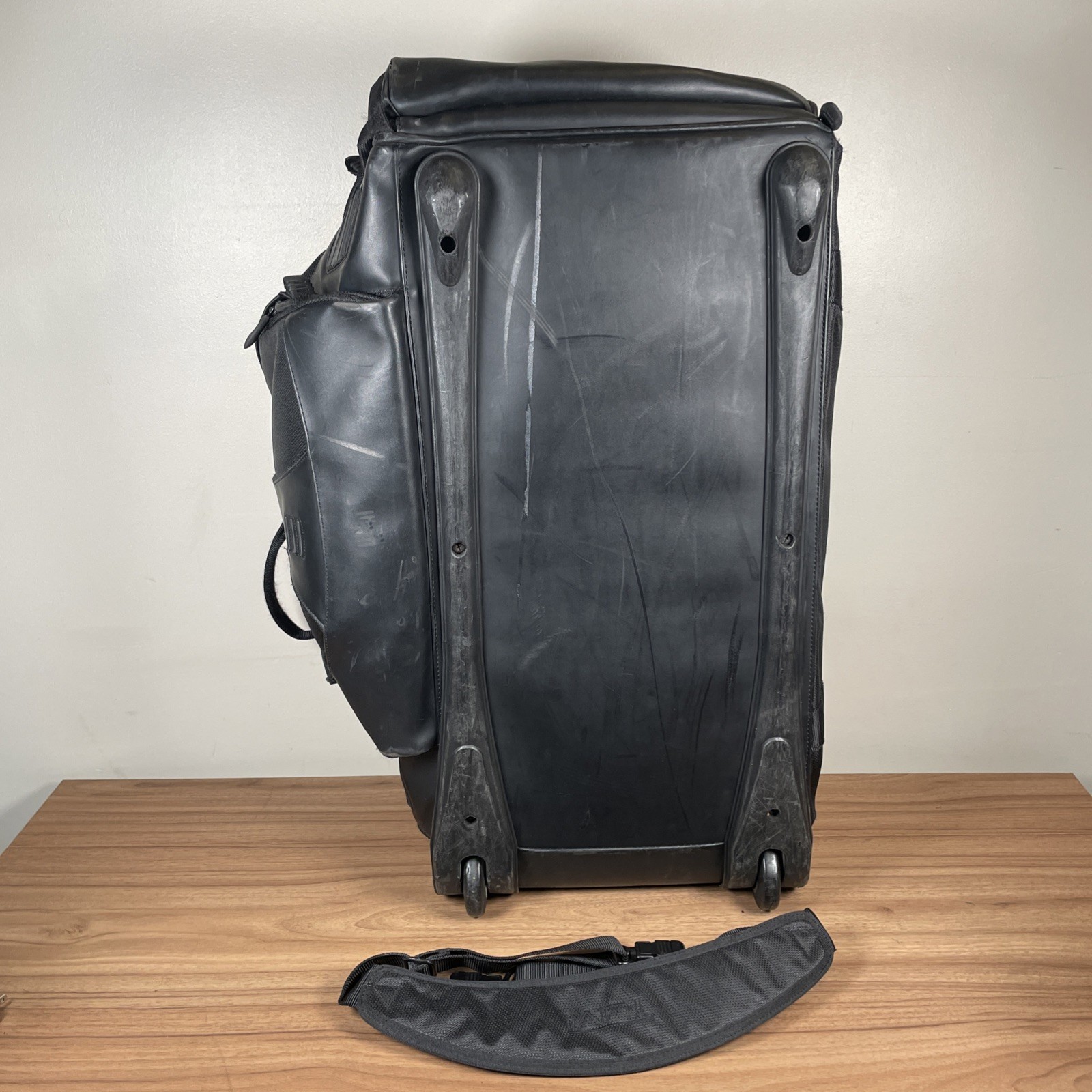 TUMI Boston 2Way Ballistic Nylon 30” Duffle Bag Travel Weekender Black 554C
