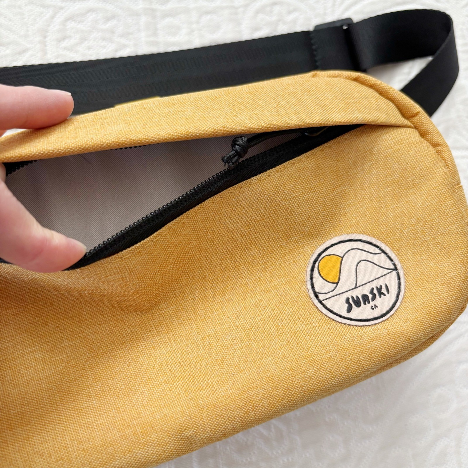Sunski Type-1 Fun Sling Crossbody Bag, Yellow