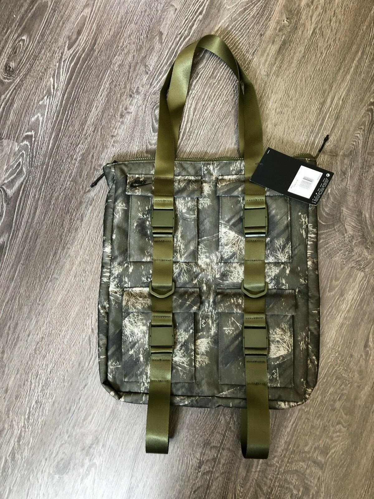 Nike Pocket Tote Laptop Bag Realtree Olive Camo Black Canvas $100 NEW BA6378-395