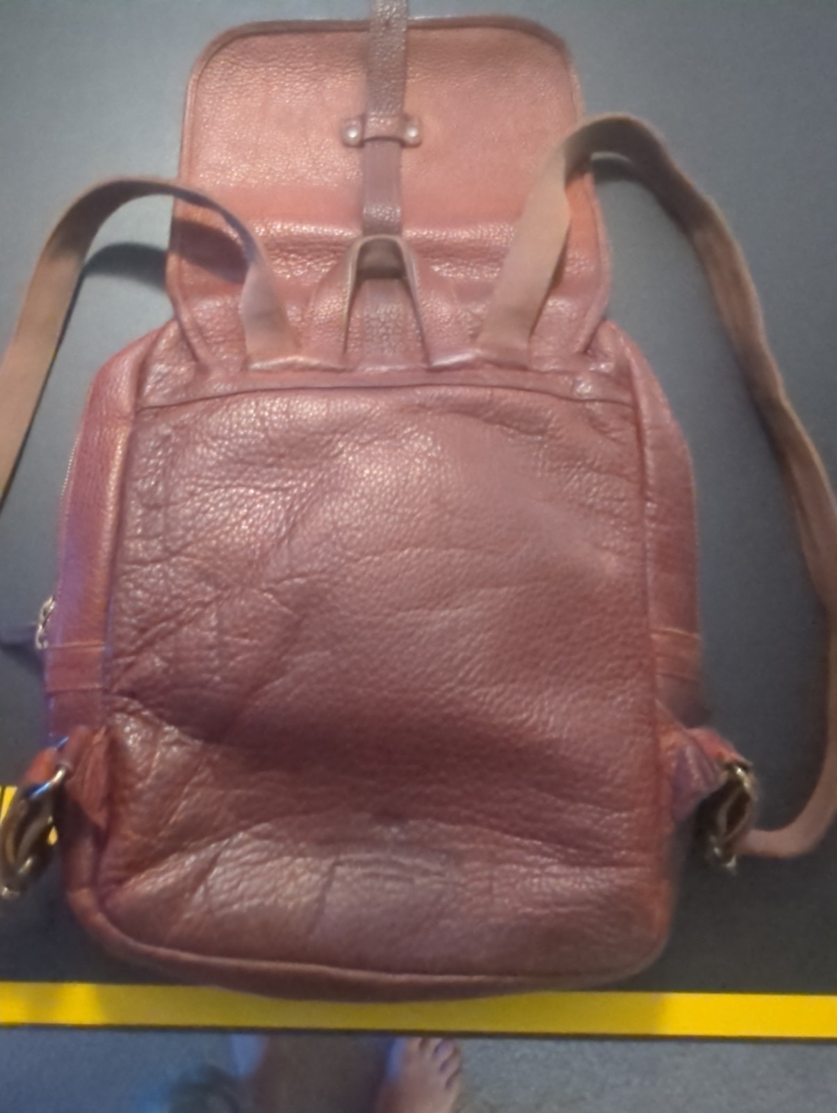 Buffalo Jackson Trading Co. Leather Messenger Bag/Backpack