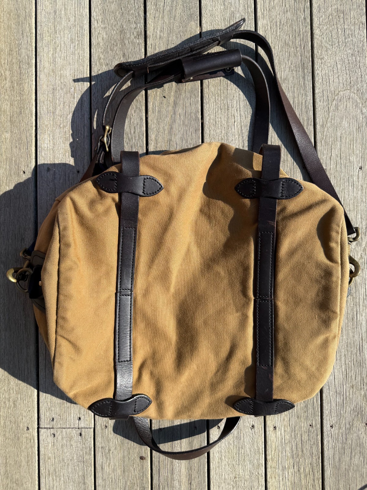 Filson Medium Rugged Twill Duffle Bag Tan 70222 Made at Filson USA Leather Strap