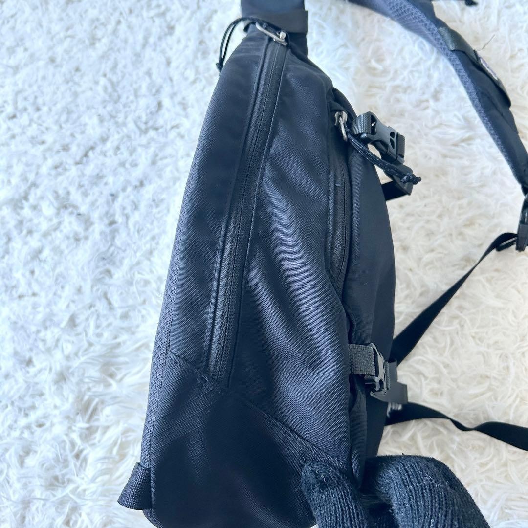 Patagonia Atom Sling 8L Crossbody Bag Unisex Black Polyester Vintage