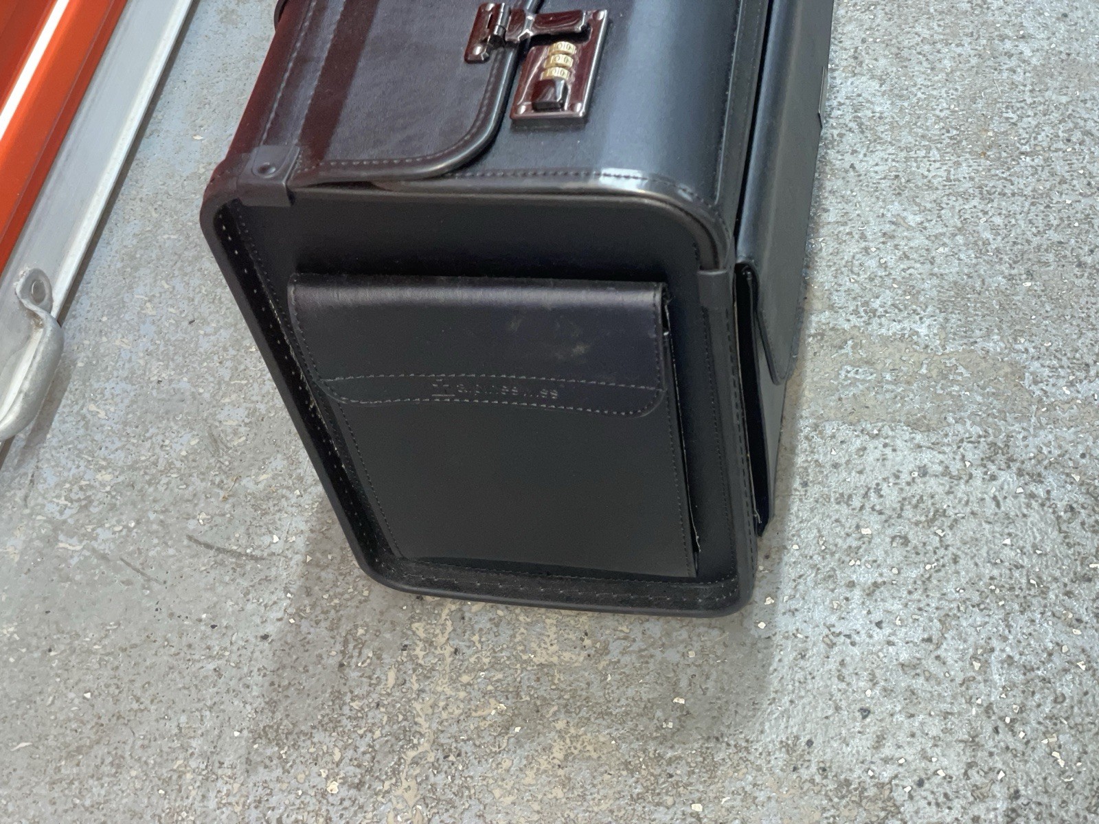 Alpine Swiss Roller Laptop Briefcase Leather Wheeled Upright Black New NOS