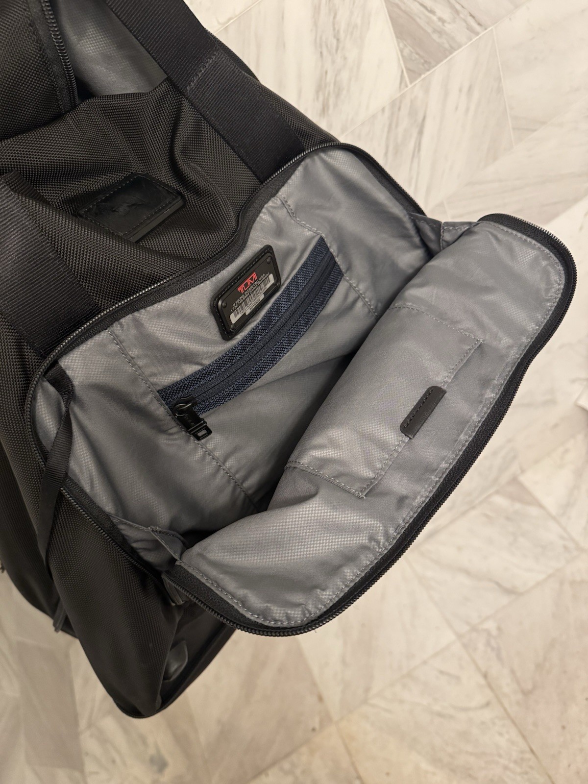 TUMI Alpha 2 ballistic Nylon Double Expansion Duffle 22159D2 Travel Gym Bag