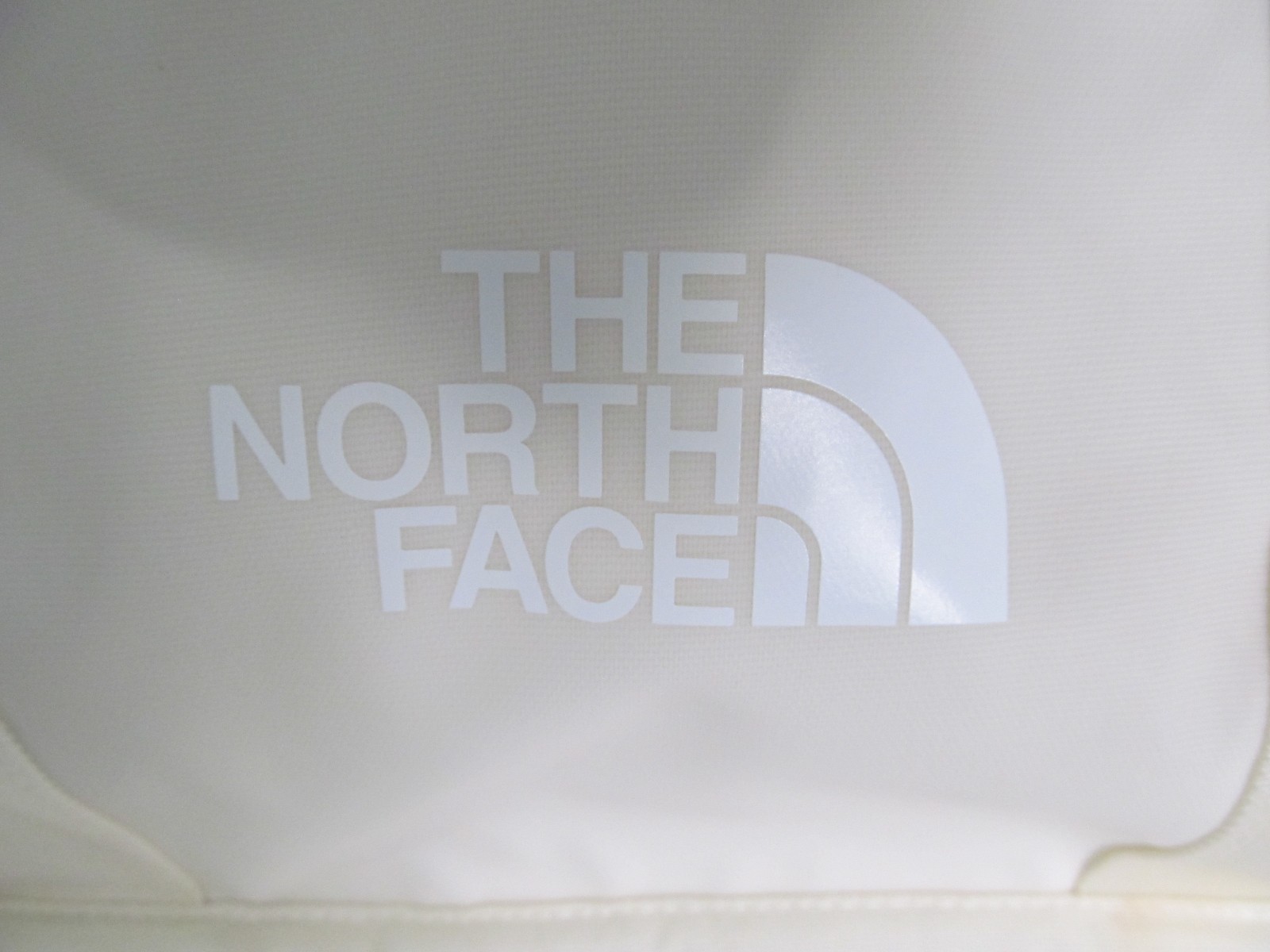 North Face Base Camp Daypack, White Dune 17″ Tech Laptop Backpack, Packable, NWT