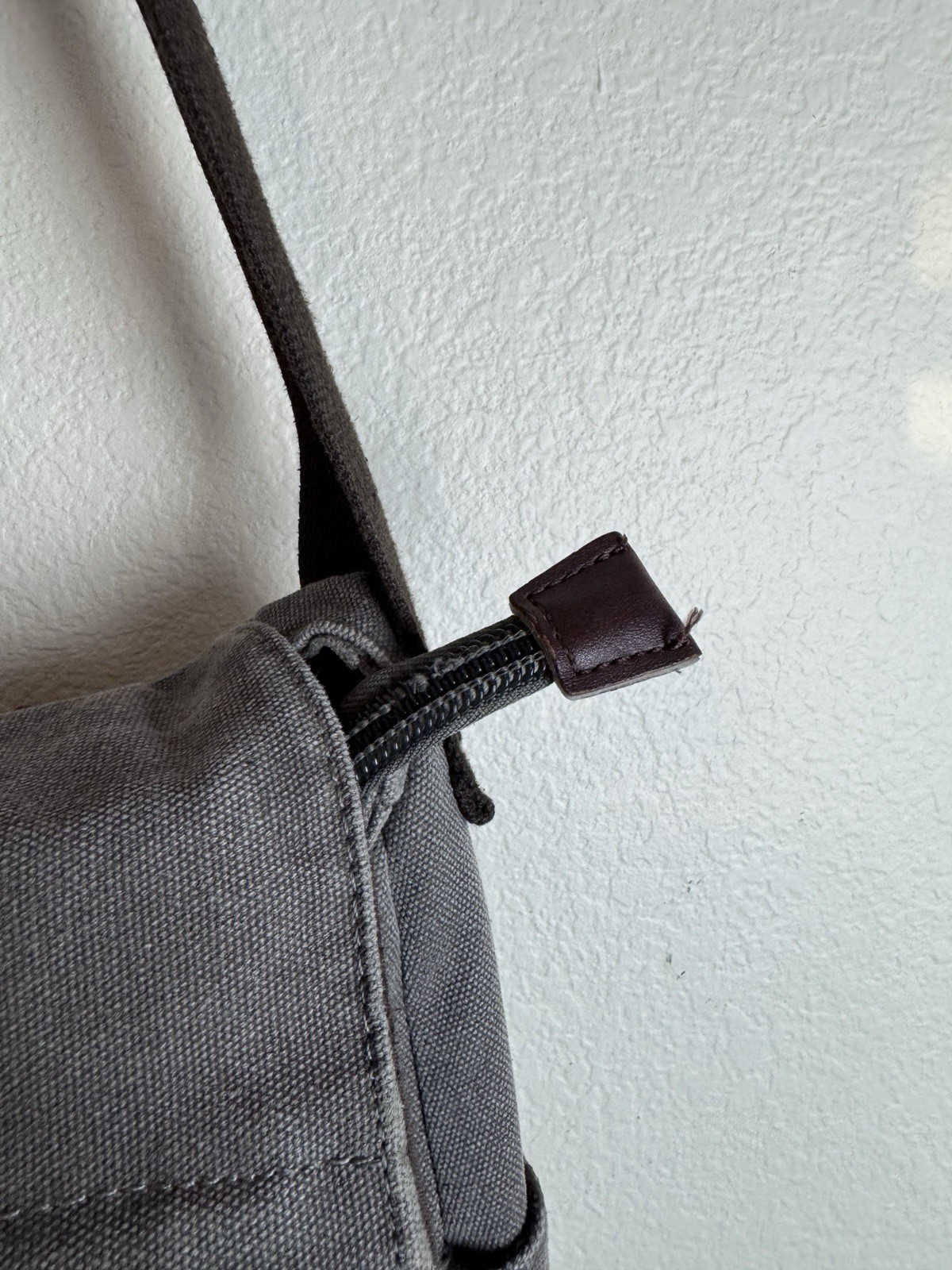 Vintage Sturdy Brown Heavy Canvas & Leather Messenger Bag-No Brand
