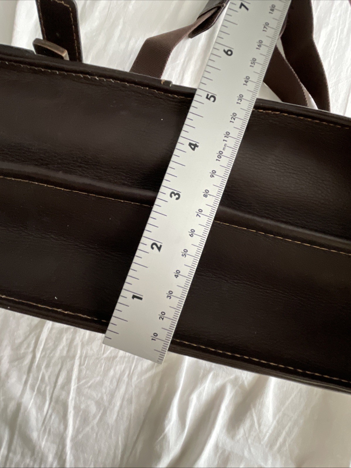 Kenneth Cole Genuine Leather Laptop Briefcase Reaction Brown Messenger Bag Heavy