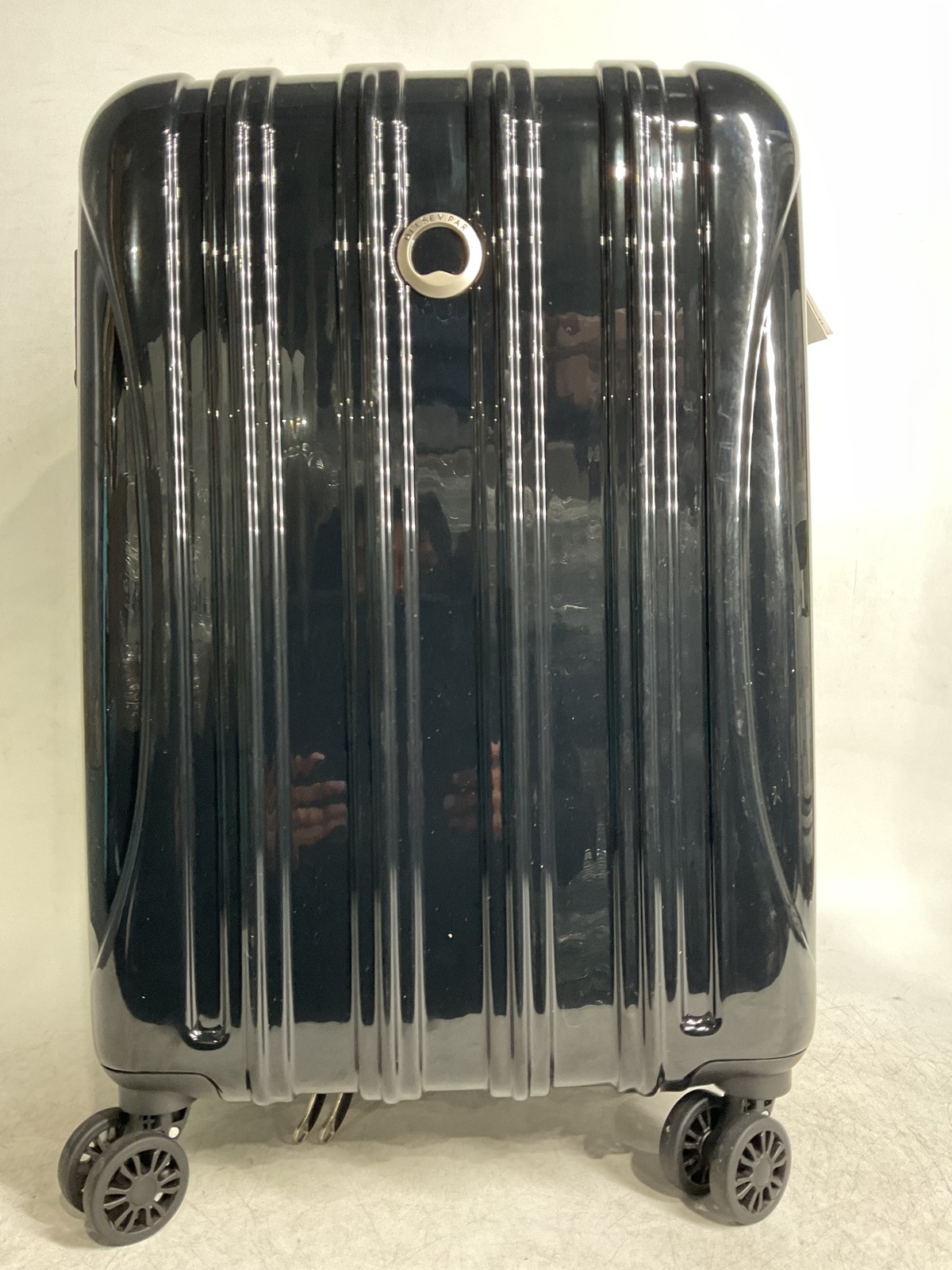 DELSEY Paris Helium Aero Hardside Expandable Luggage Spinner Wheels 21 Inch U21