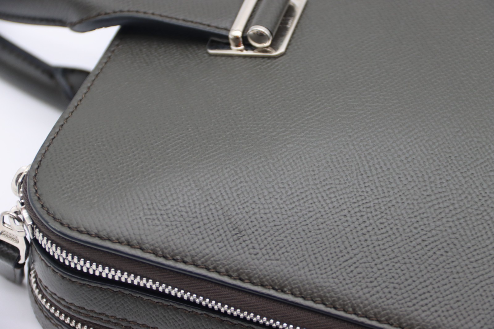 Dunhill Cadogan Single-Gusset Leather Document Case – Dark Olive Grey