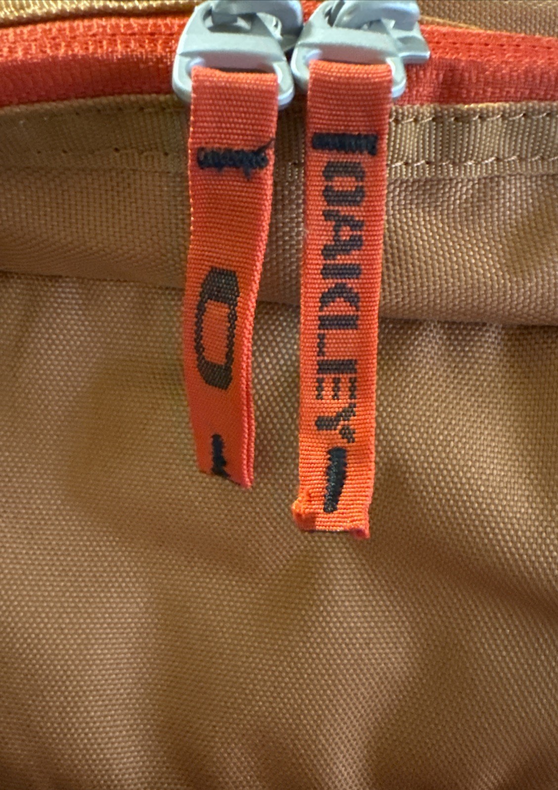 Oakley Streetman Back Pack 2.0 Backpack Book Laptop Bag Skateboard 28L NEW