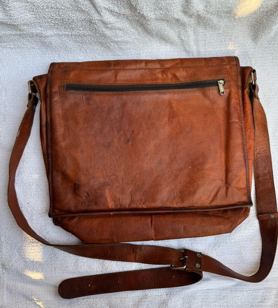 Brown Messenger Bag Shoulder Strap Buckle Flap Zip Pocket Adjustable Strap