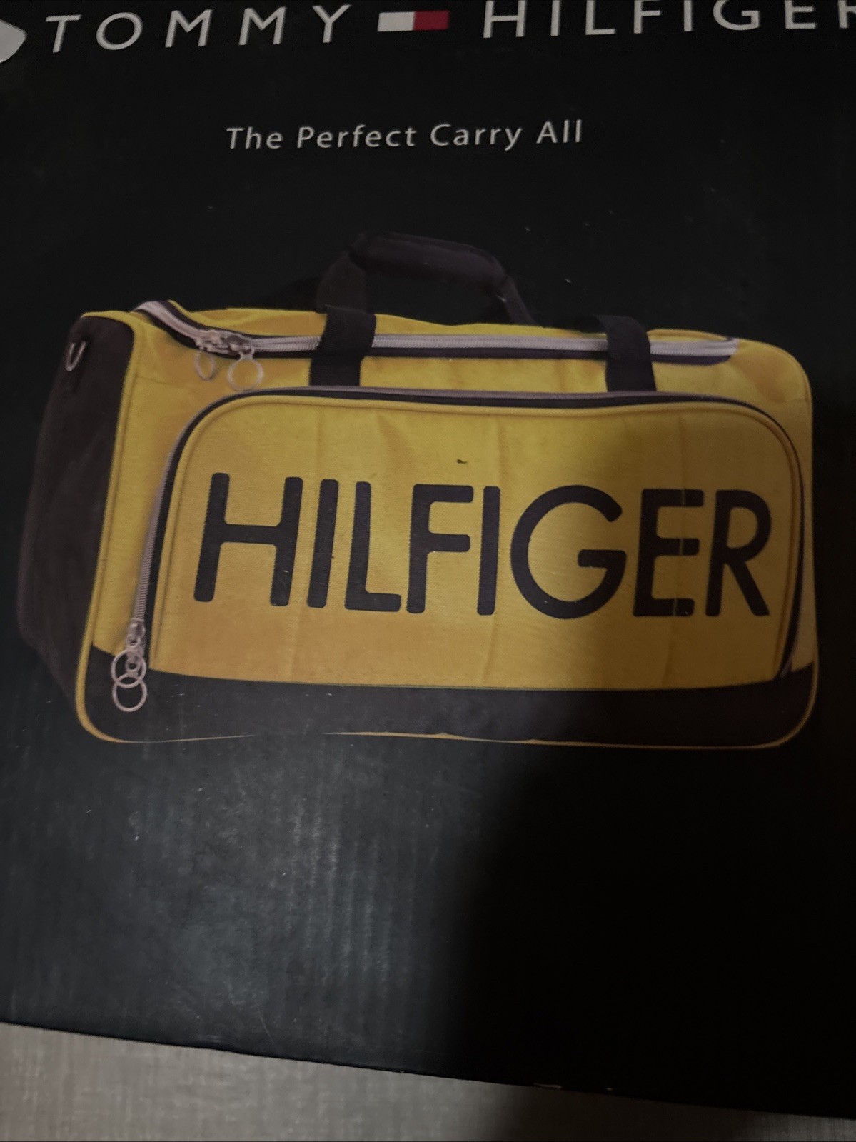 Tommy Hilfiger Duffle Bag Belmont 21 Inch Lemon Color -New in Box – never used