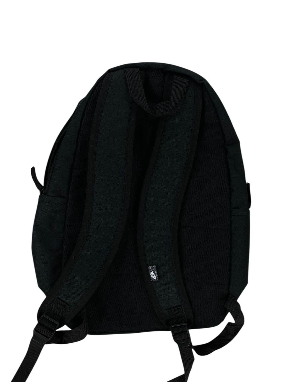 NEW Nike Elemental Backpack Bag Black White DD0559-010
