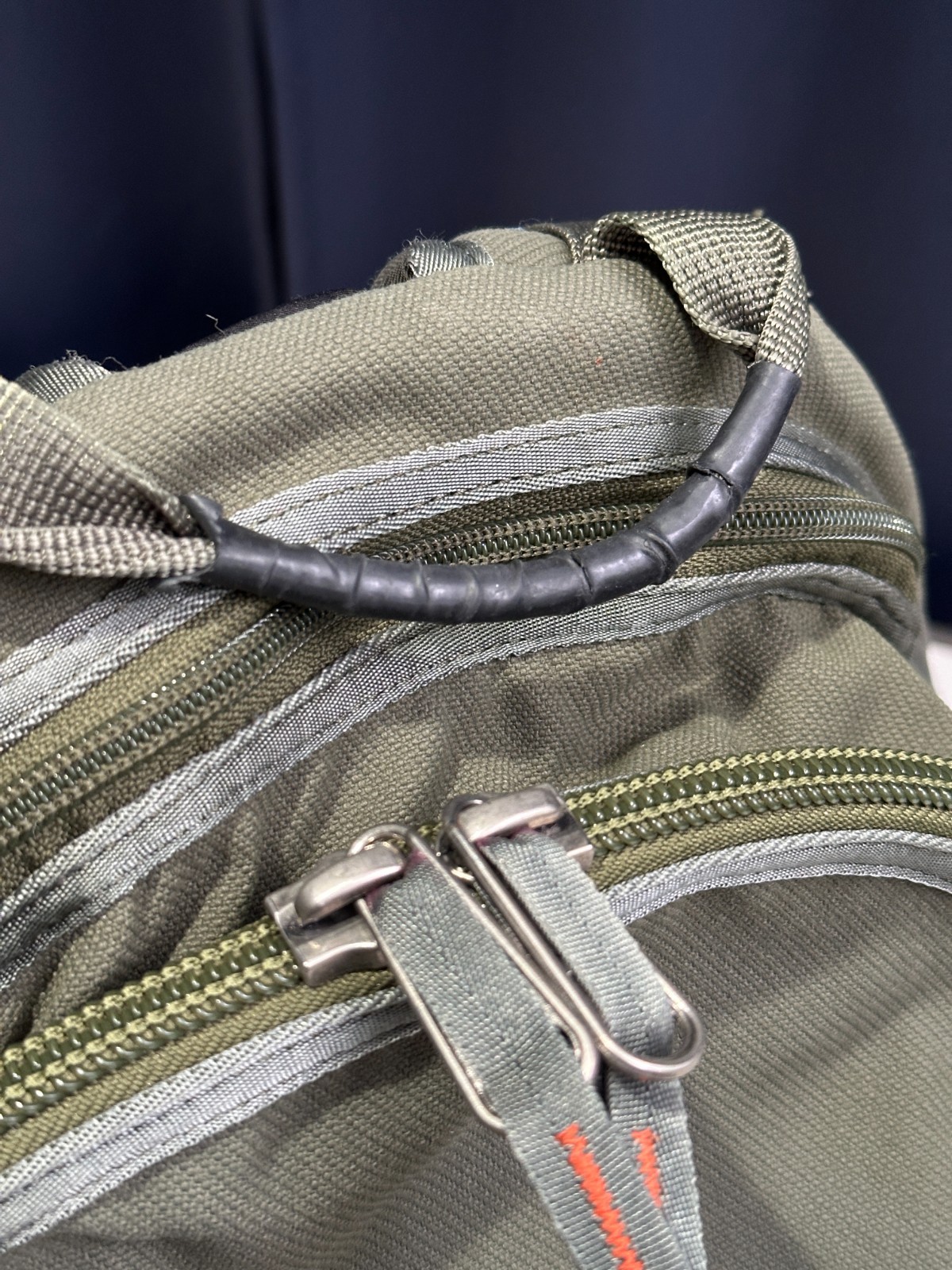 EMS Eastern Mountain Sports 100% Nylon Olive Green Multi-Pocket Pack Backpack
