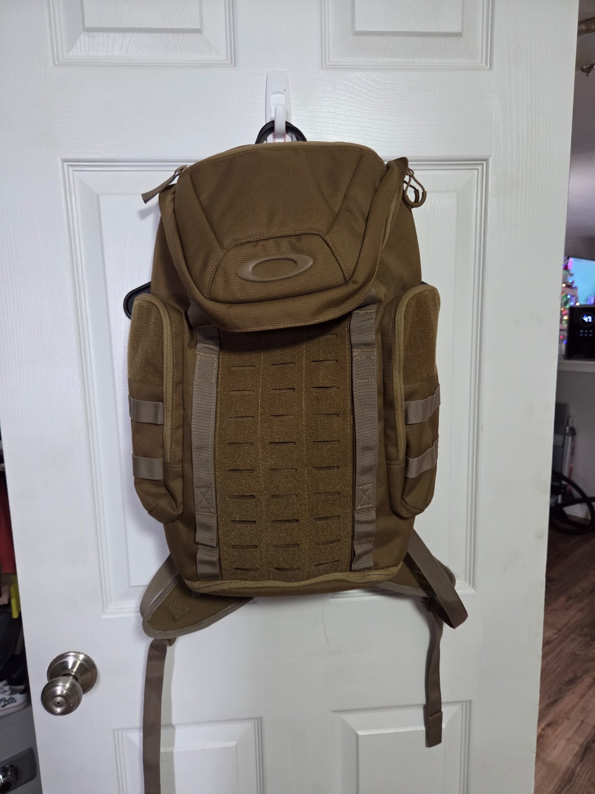 Oakley Link Pack Miltac 2.0 coyote color Backpack