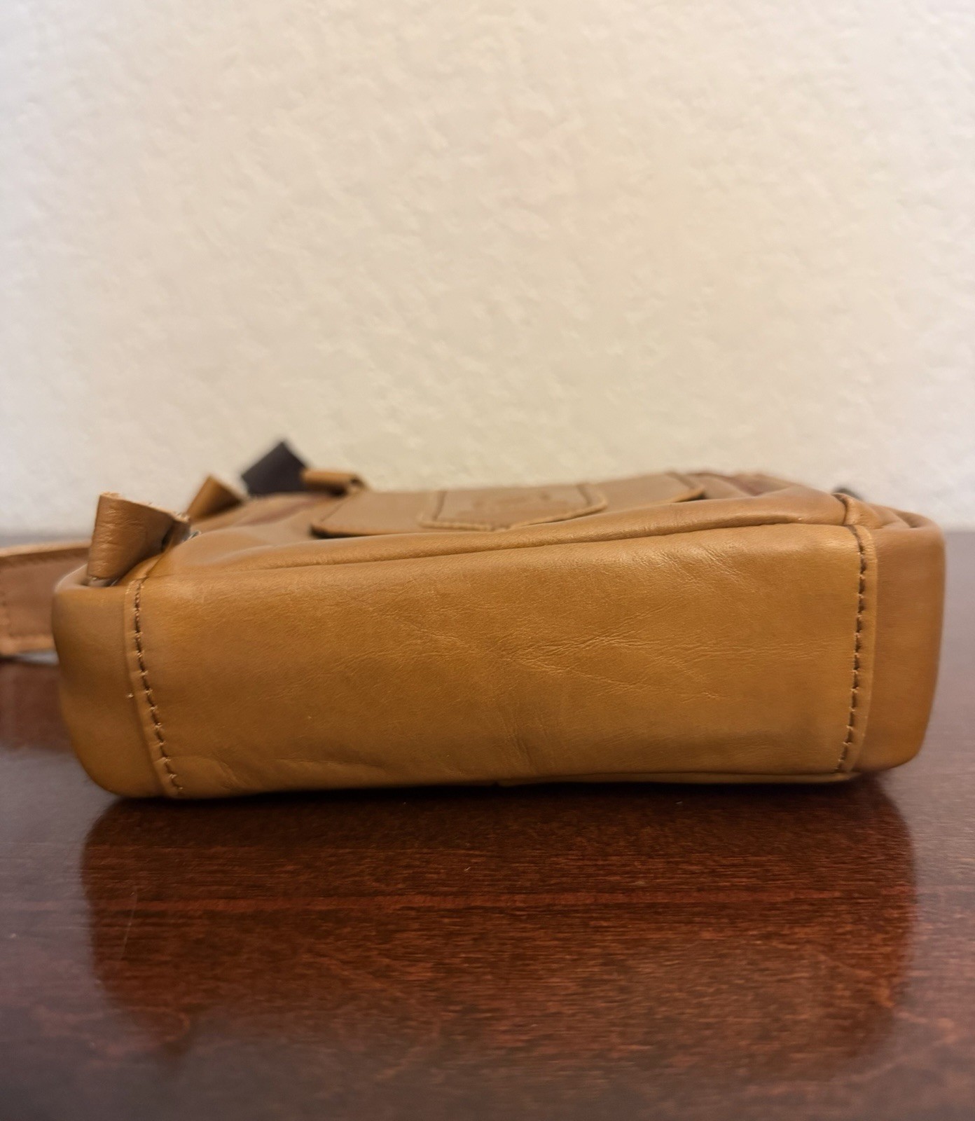 Bull Captain Leather Shoulder Crossbody Bag Messenger Adjust Strap Camel Brown