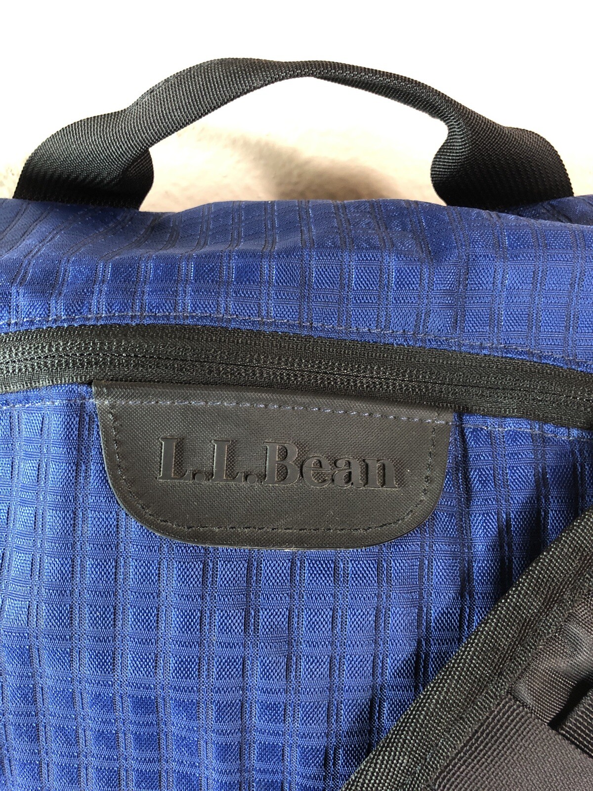 LL Bean messenger bike shoulder bag blue approx 16x10x5”