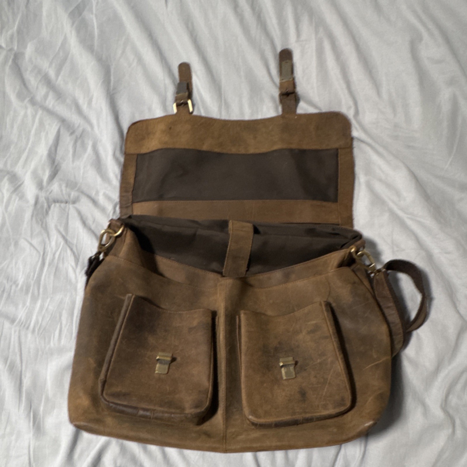 KomalC Brown Leather Messenger Bag Buckle/Zip Adjustable Strap Pockets Handle