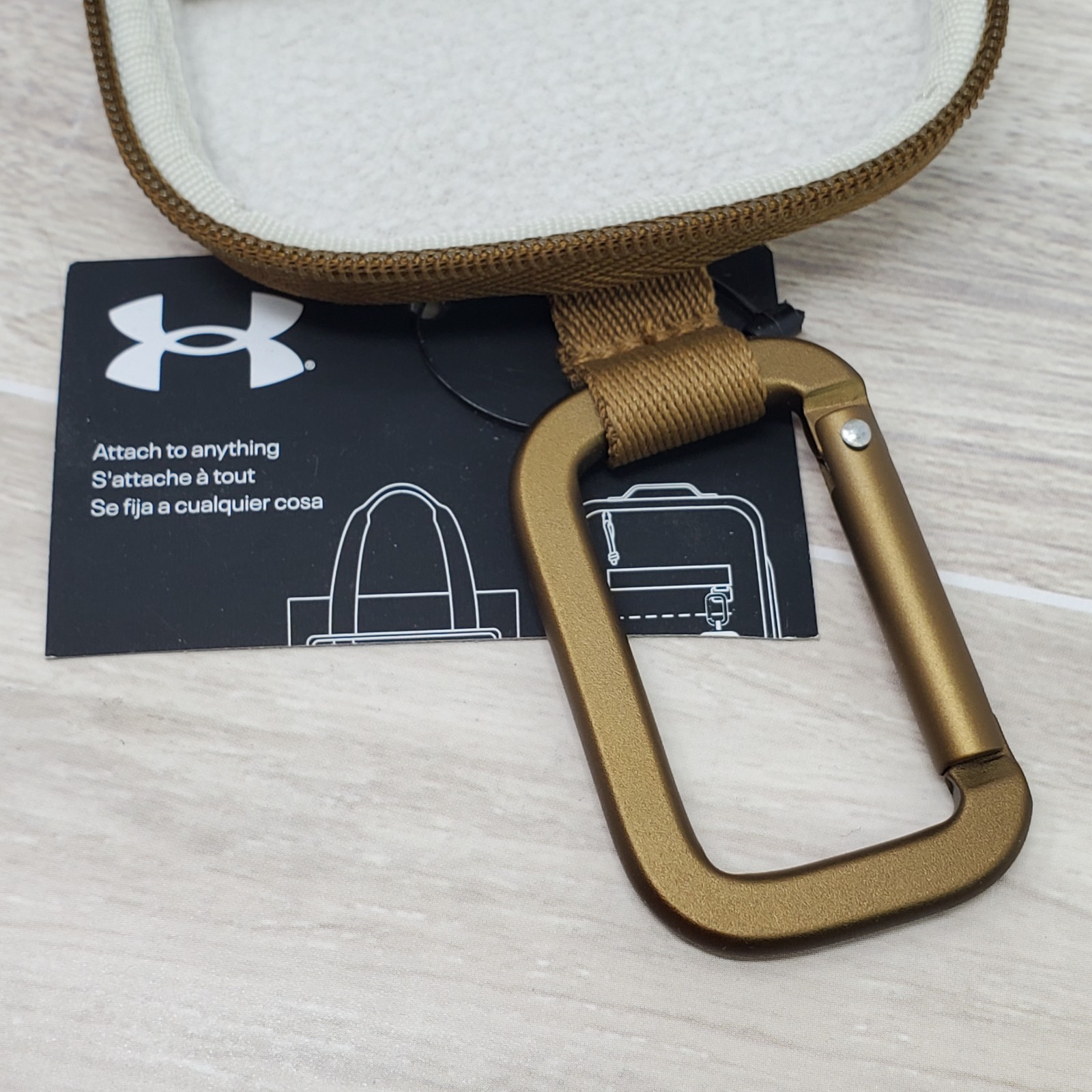 Under Armour UA Contain Micro Case Brown Carabiner Clip Travel Bag ID Ear Buds