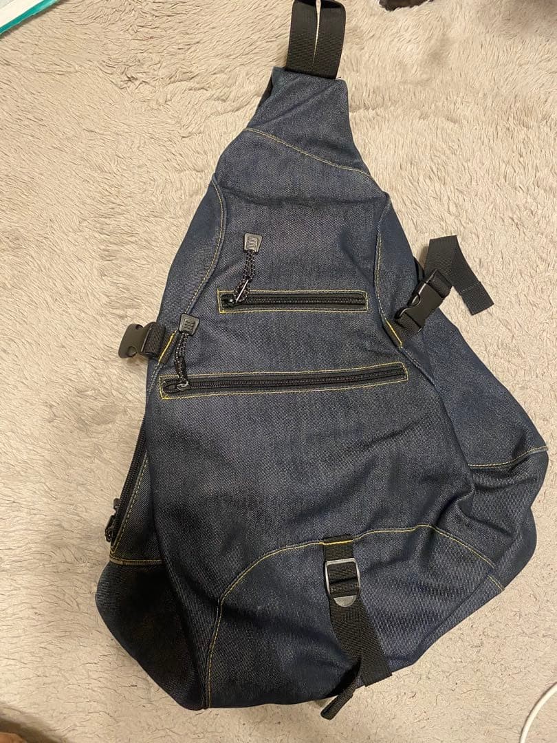 Old Gap Sling Bag – Crossbody Bag