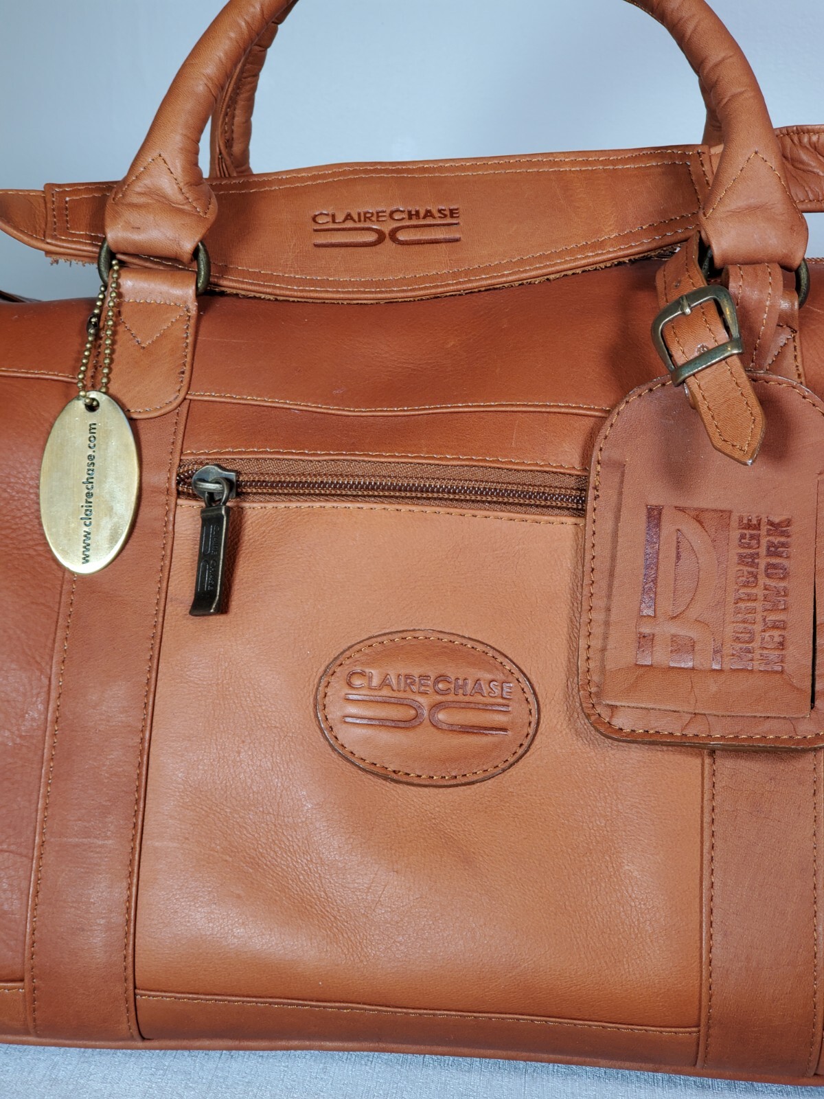CLAIRE CHASE All American Leather Duffle / Travel Bag Saddle Brown Made Colombia