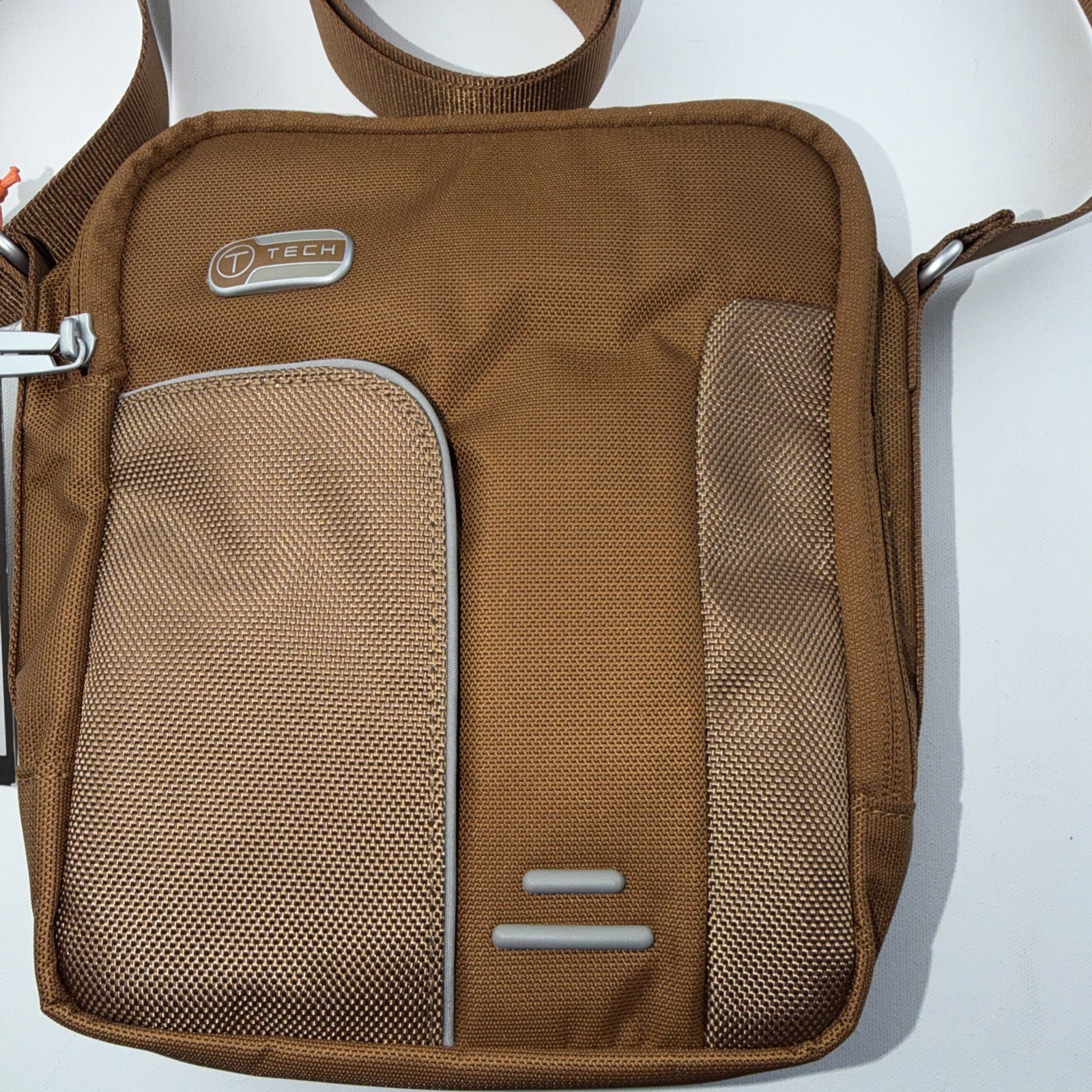TUMI T-Tech Small Zip Pouch NWT