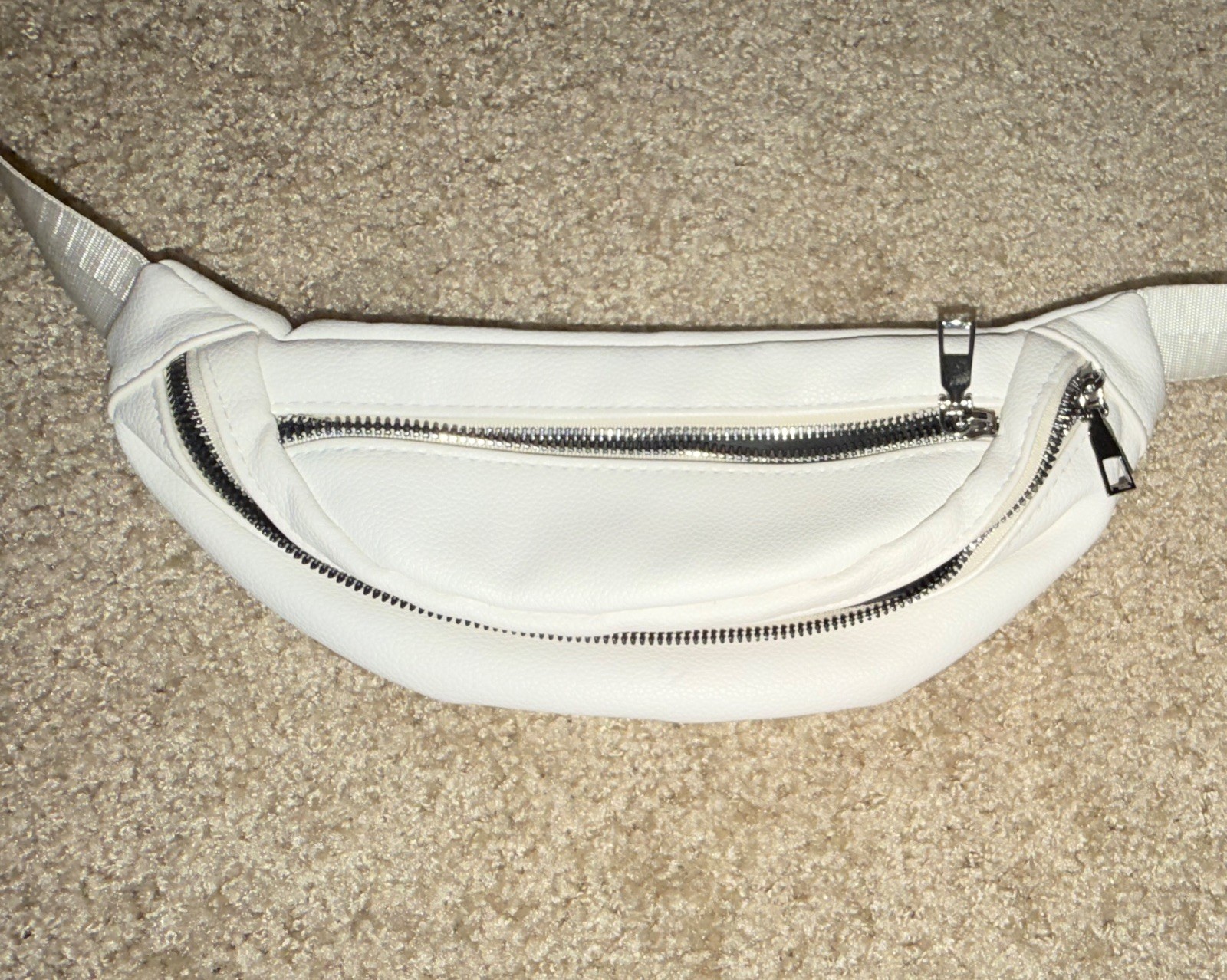 White Small Belt Bag & Fanny Pack Zip Closure Adjustable Belt Strap Unisex