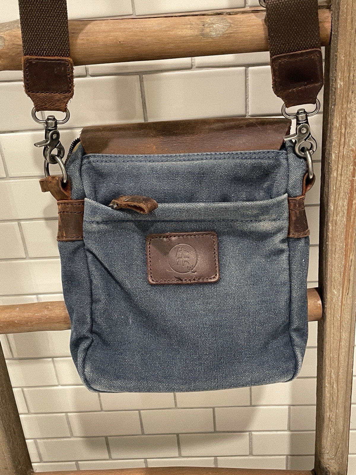 United Leather Messenger Cross Bag Blue Canvas Brown Leather Thick Strap