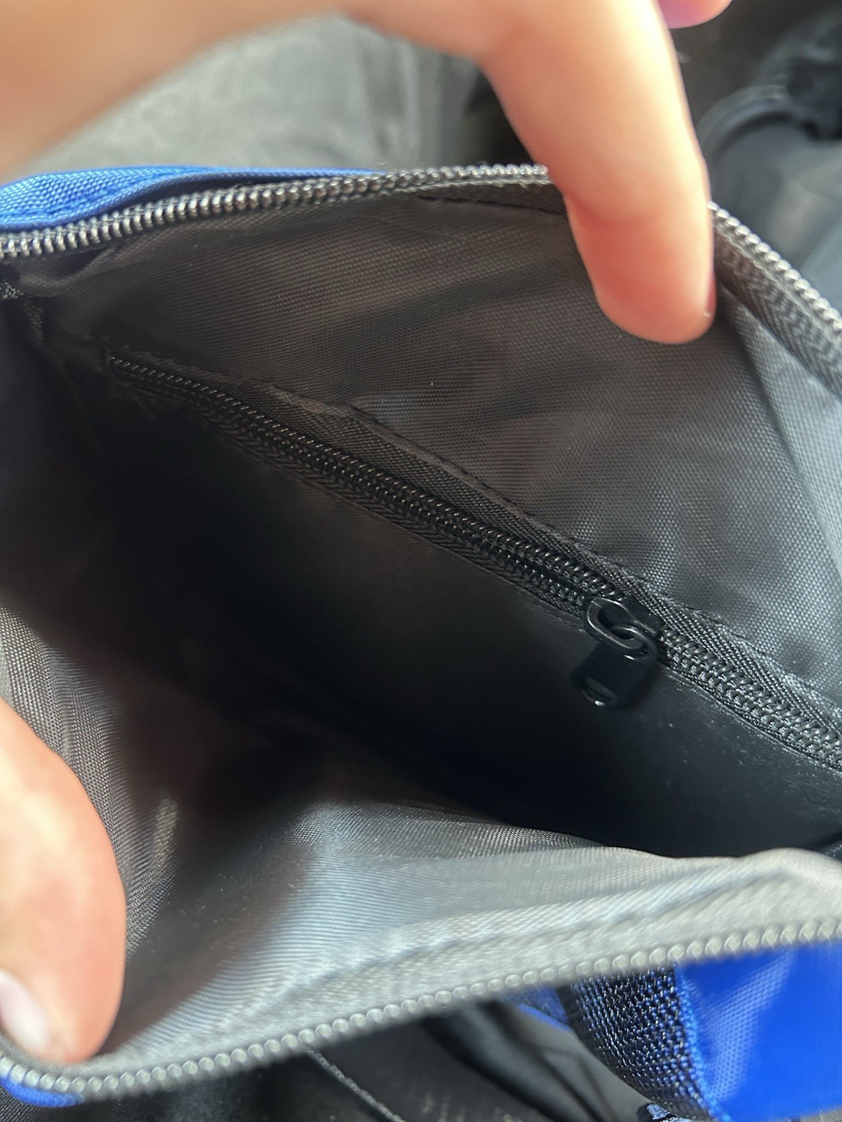 Trapstar Irongate T Crossbody Bag