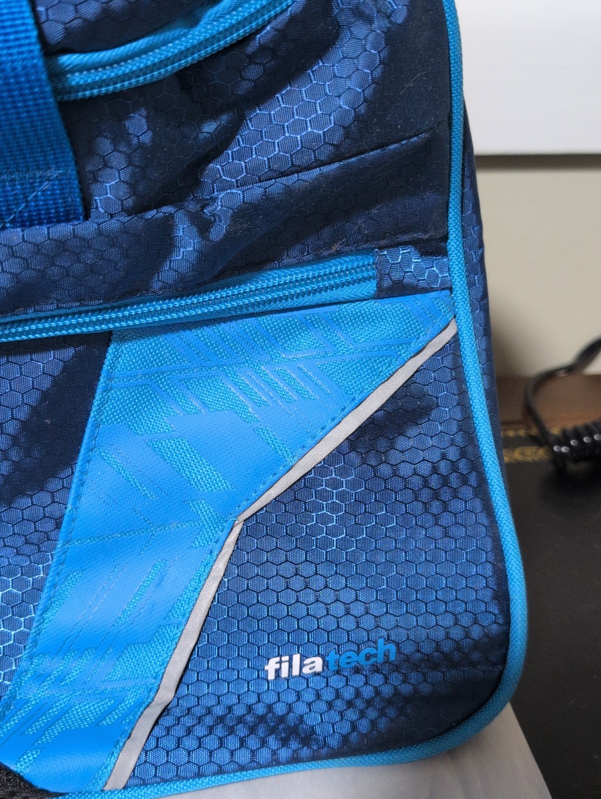 Fila Sport Duffel Drone Filatech Small Bag 19″ L X 11″ W X 12″ H. NEW With Tags