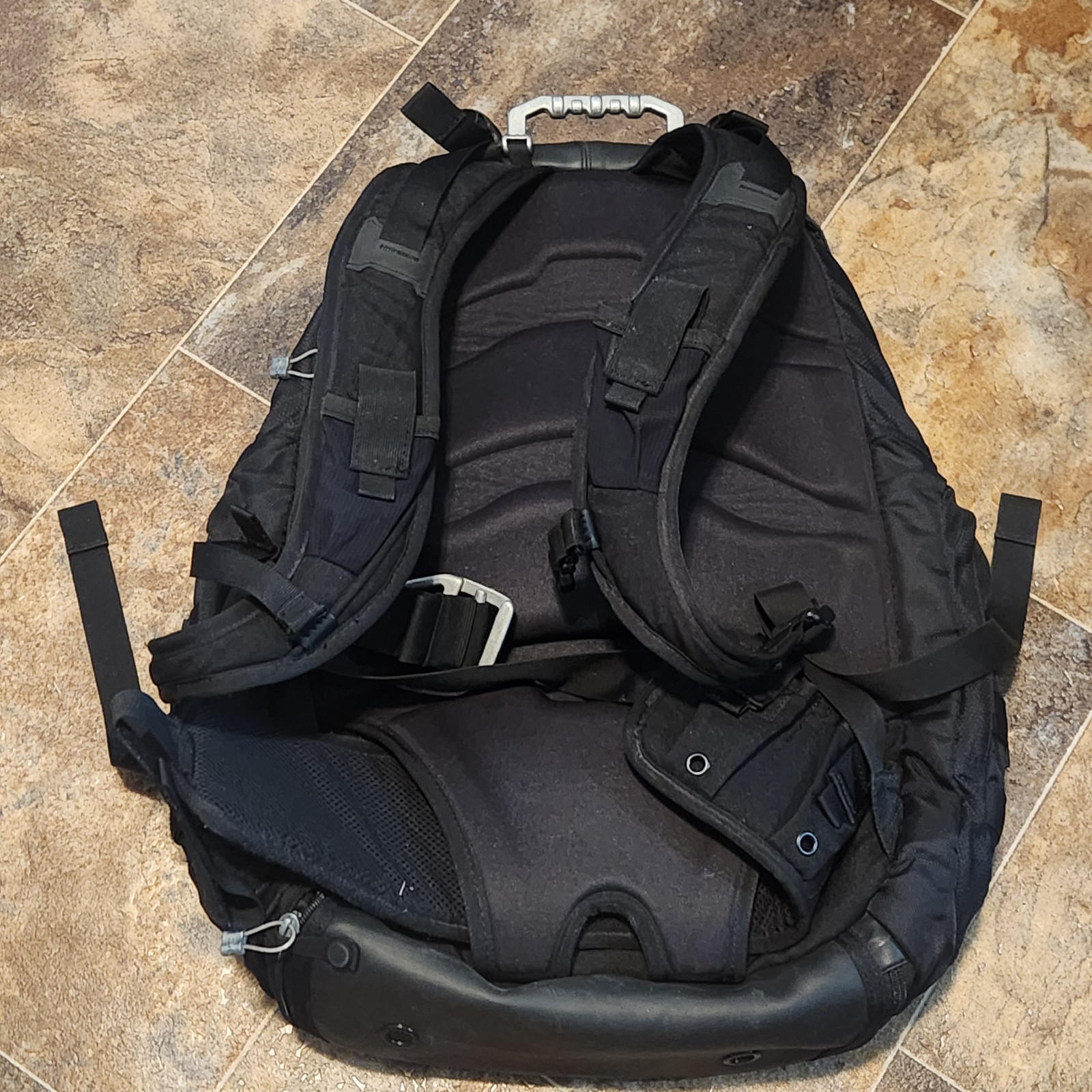 Oakley Kitchen Sink Backpack Stealth Black Tactical Field Gear Pack Bug Out Bag